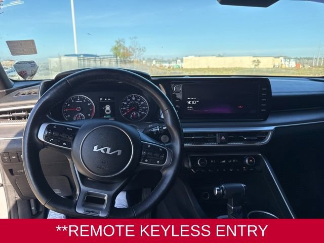 Used 2023 Kia K5 GT-Line w/ GT-Line Premium Package image 17