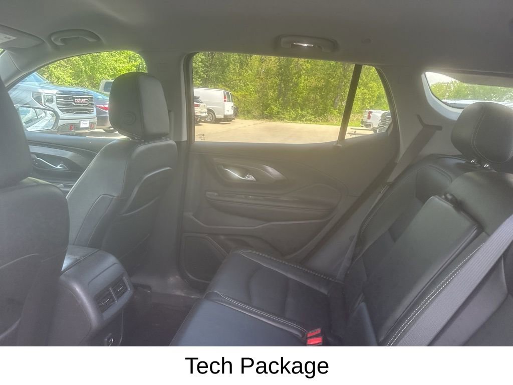 Used 2022 GMC Terrain SLT w/ Tech Package AWD/4WD image 11