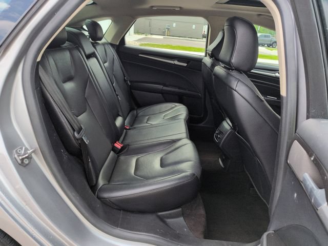 Certified 2020 Ford Fusion Titanium FWD image 19