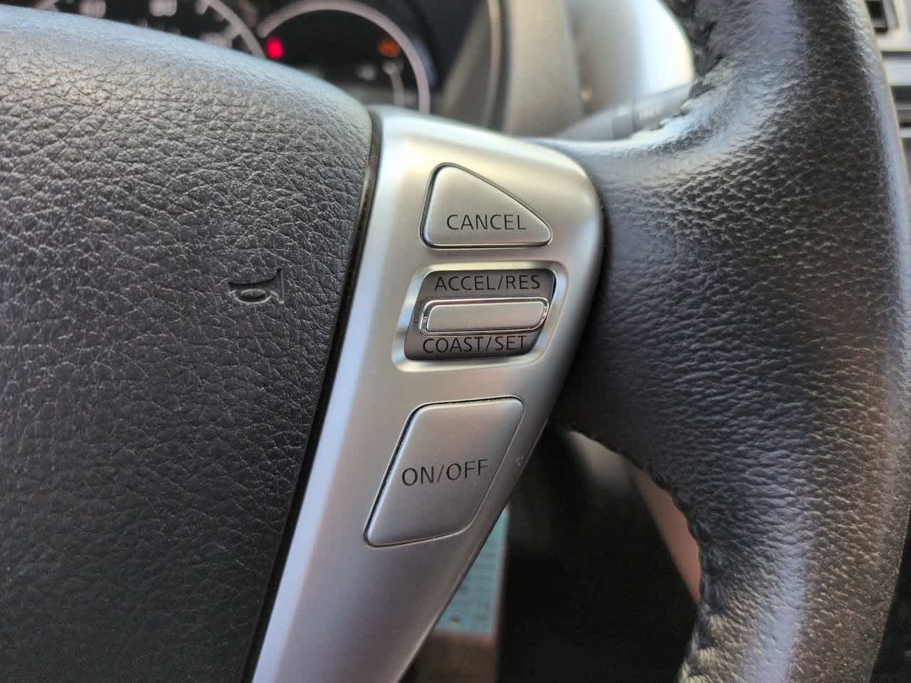 Used 2017 Nissan Versa Note SV FWD image 23