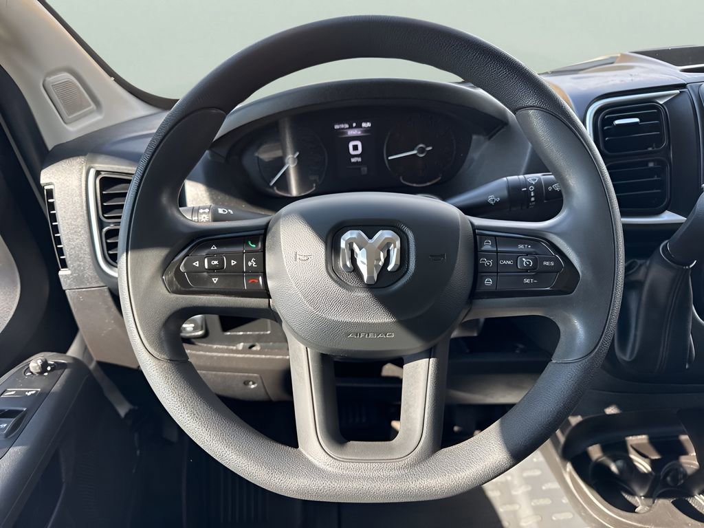 Used 2024 RAM ProMaster 2500 w/ Convenience Group image 12