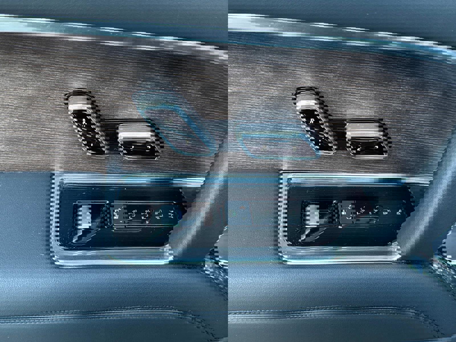 Certified 2024 Land Rover Range Rover Long Wheelbase SE image 13