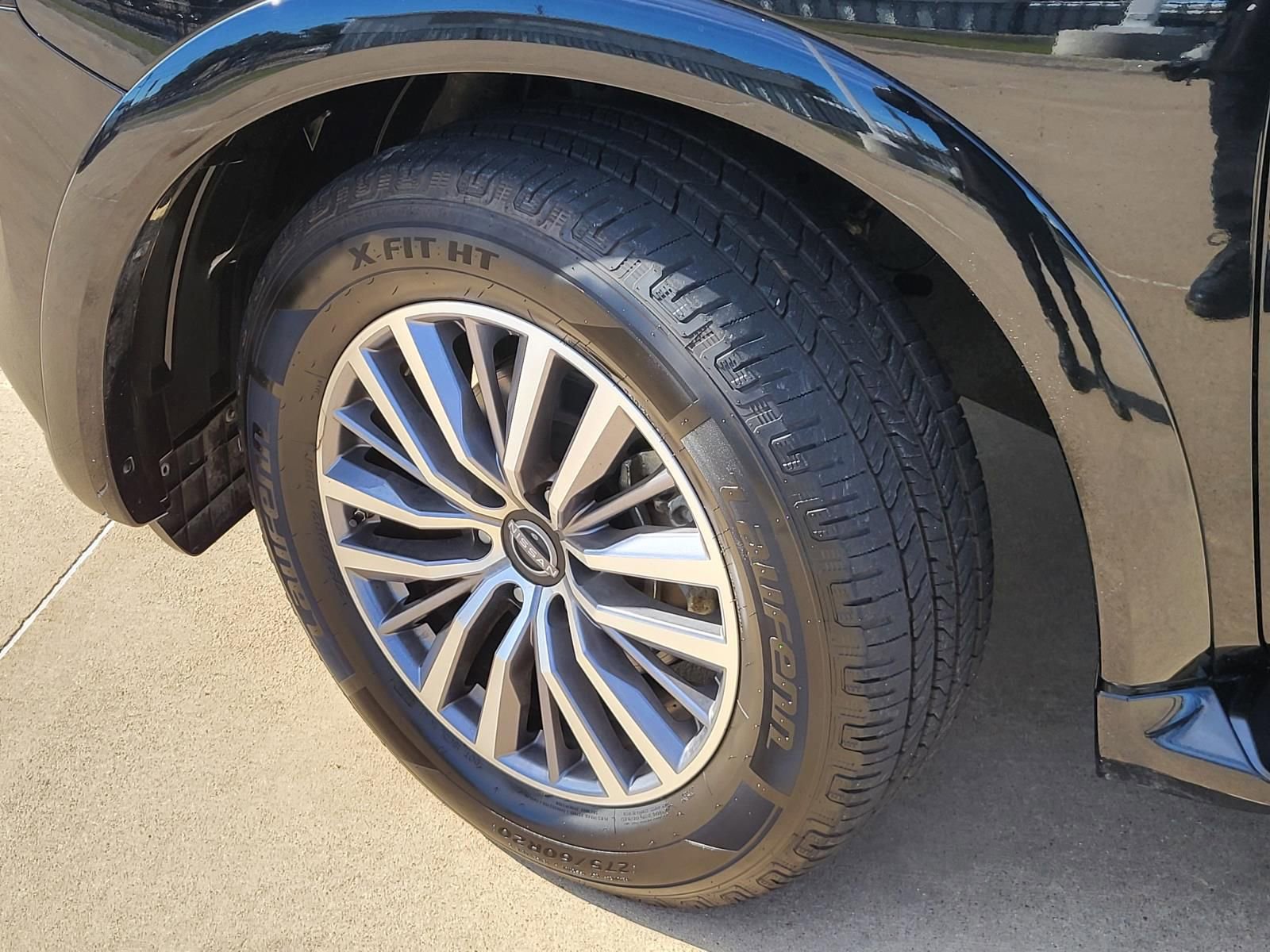 Certified 2023 Nissan Armada SL w/ Captain's Chairs Package image 12