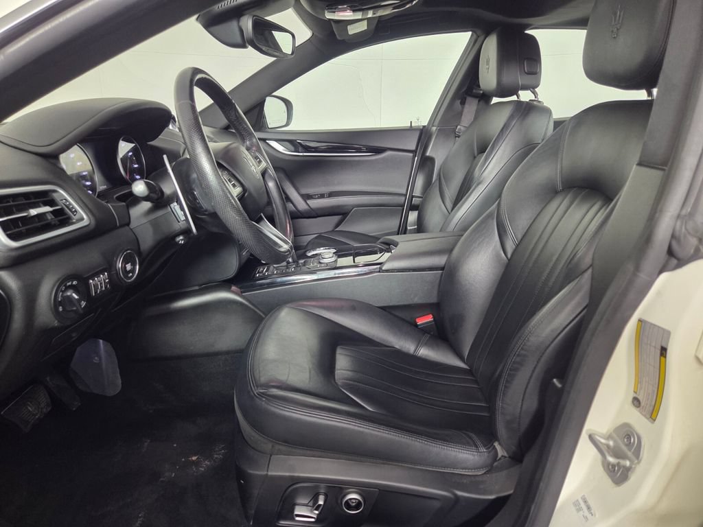 Used 2022 Maserati Ghibli Modena RWD image 11