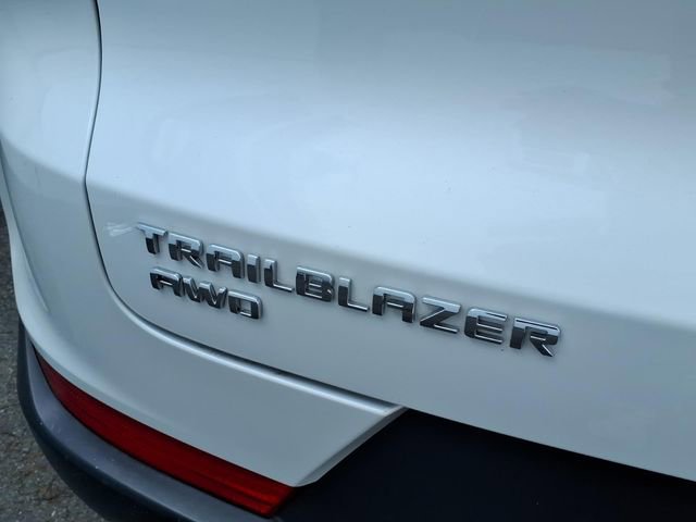 Used 2023 Chevrolet TrailBlazer ACTIV w/ Sun and Liftgate Package image 18
