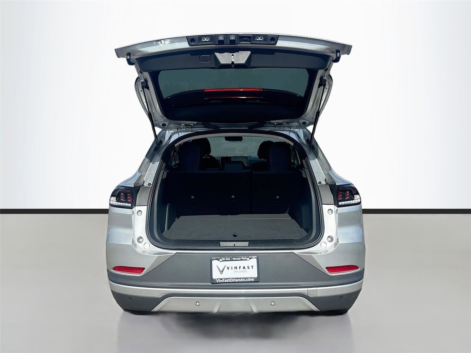 New 2025 VinFast VF 8 Eco AWD/4WD image 26