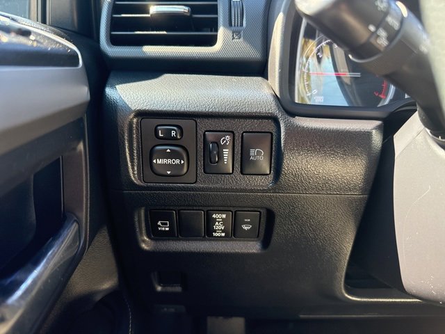 Used 2023 Toyota 4Runner Limited image 19