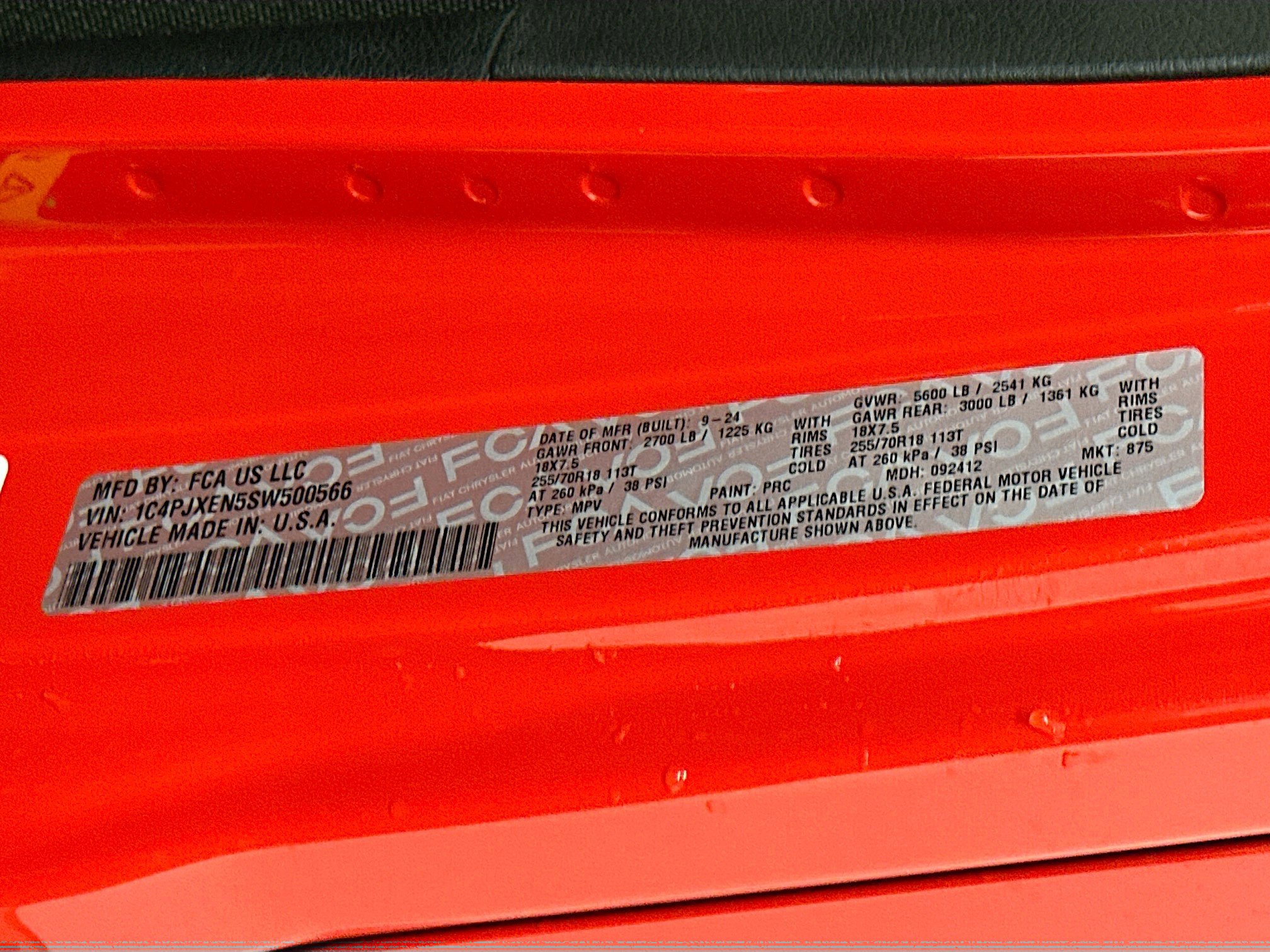 Used 2025 Jeep Wrangler Sahara image 12