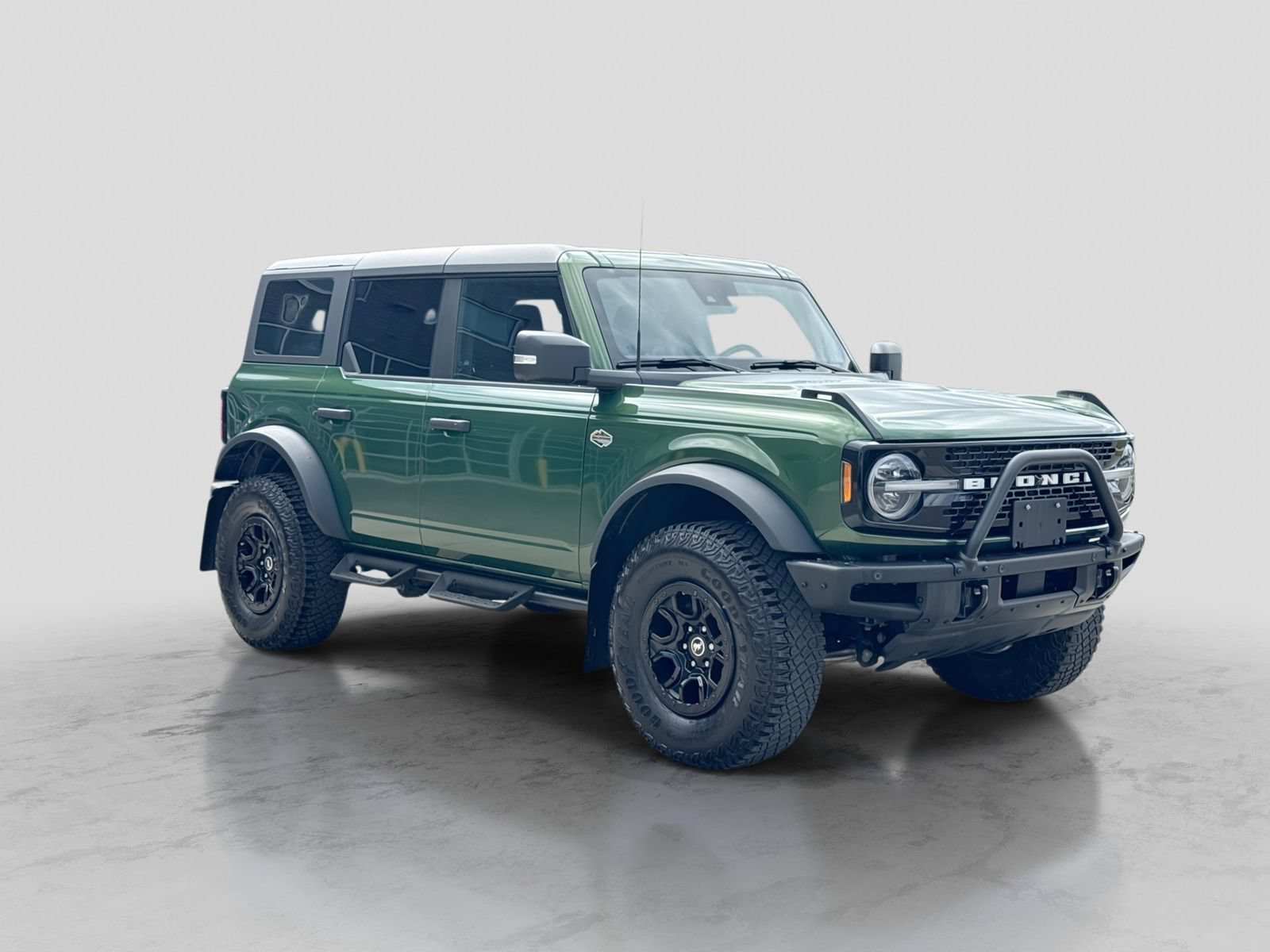 Certified 2023 Ford Bronco Wildtrak AWD/4WD image 10
