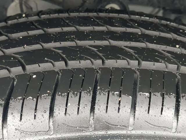 Used 2020 Jeep Compass Sport image 13