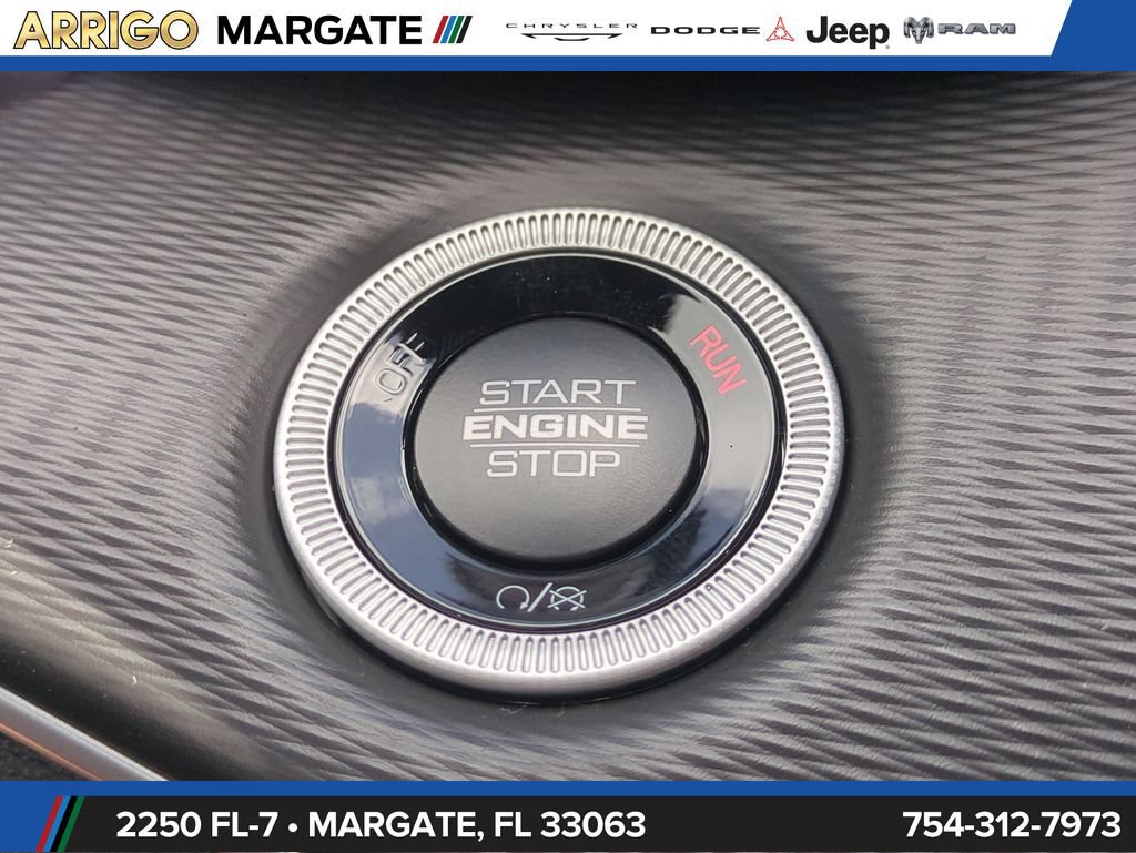 New 2026 Jeep Grand Cherokee L Laredo AWD/4WD image 29