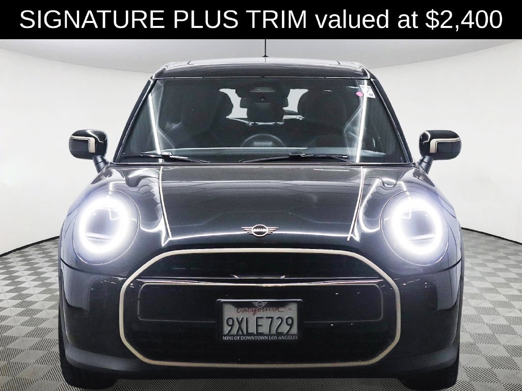 Used 2026 MINI Cooper 4-Door Hardtop FWD image 2