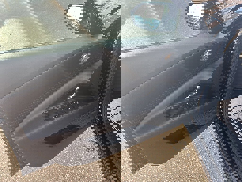 Used 2023 Hyundai Elantra SEL image 14