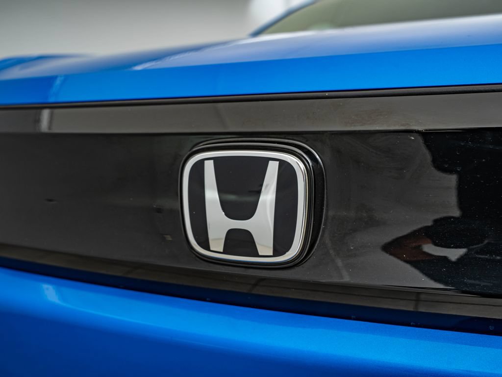Used 2024 Honda Prologue EX image 12