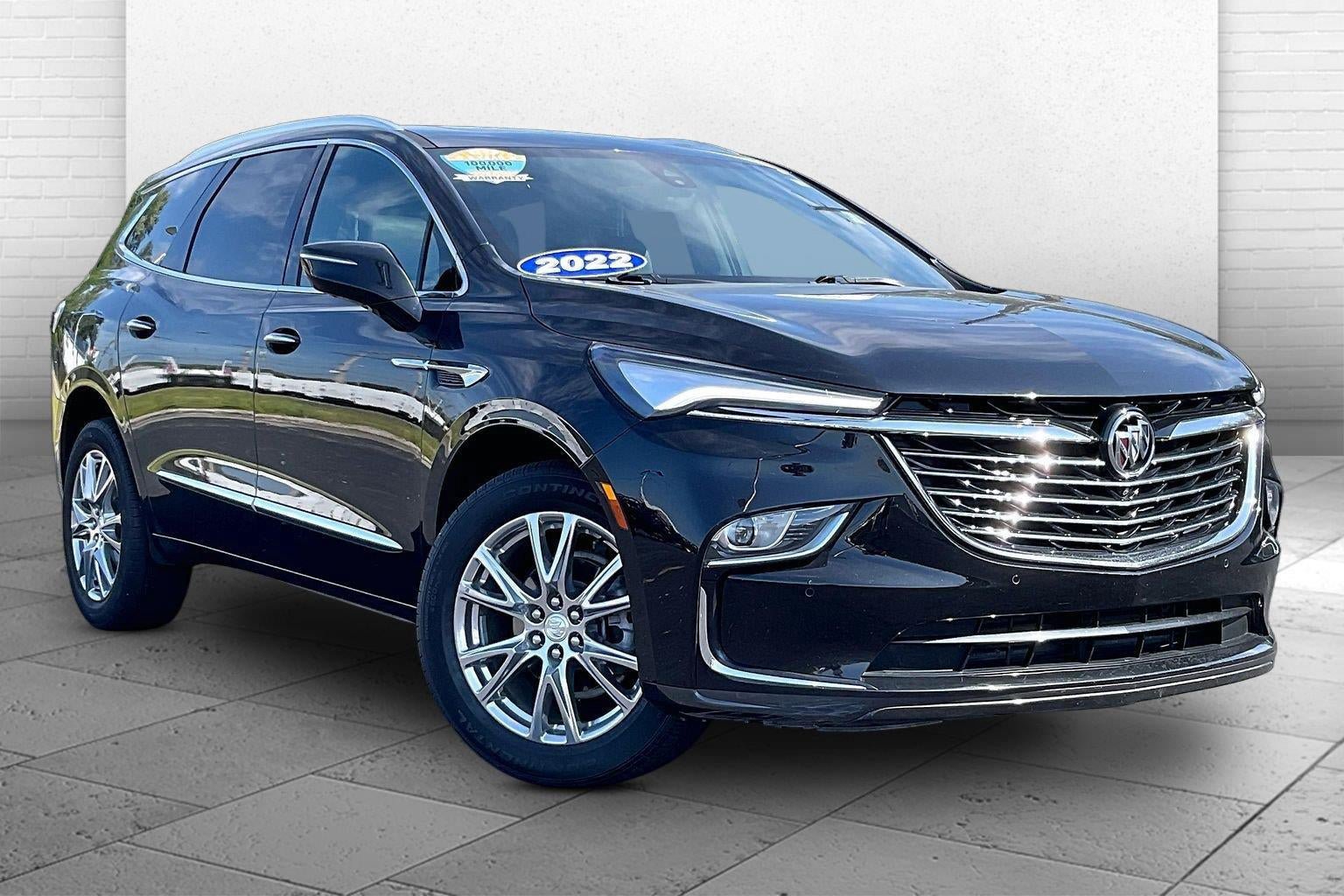 Used 2022 Buick Enclave Premium w/ Experience Buick Package FWD image 1