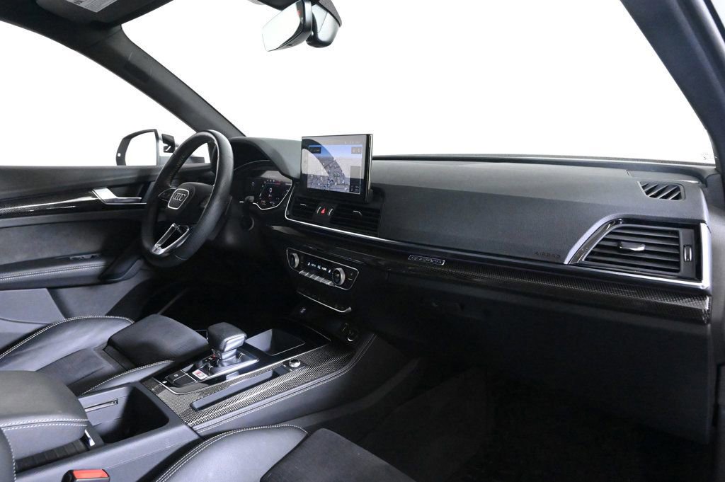 Used 2023 Audi SQ5 Prestige w/ Prestige Package image 15