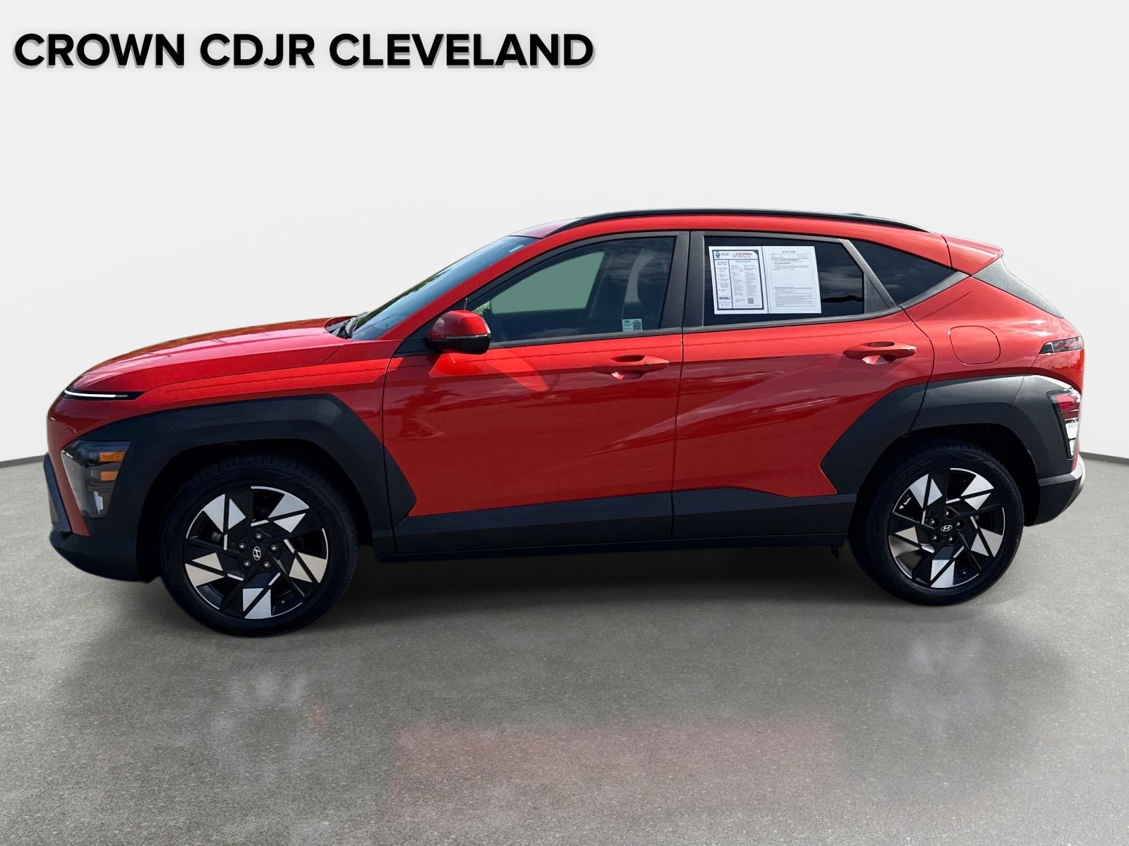 Used 2024 Hyundai Kona SEL FWD image 8