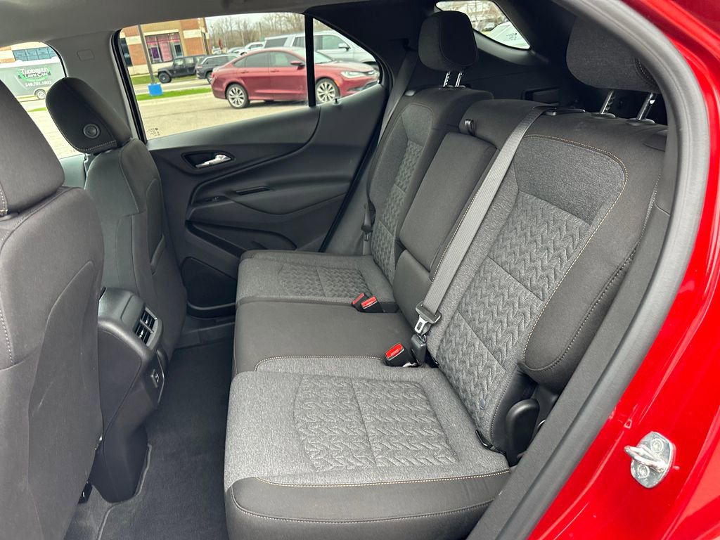 Used 2024 Chevrolet Equinox LT FWD image 24