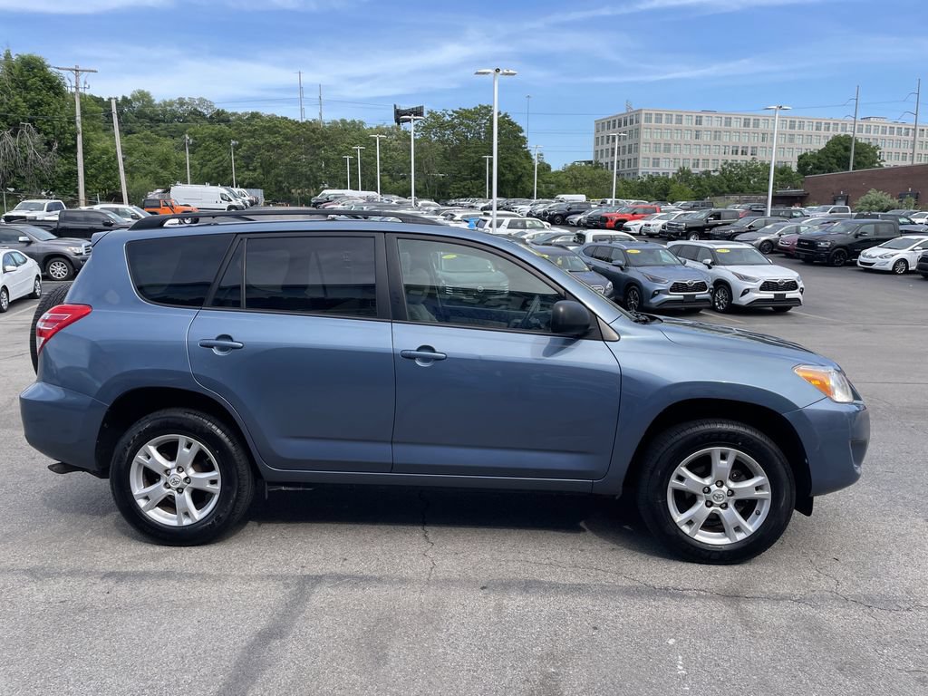 Used 2011 Toyota RAV4 4WD w/ Upgrade Value Pkg image 7