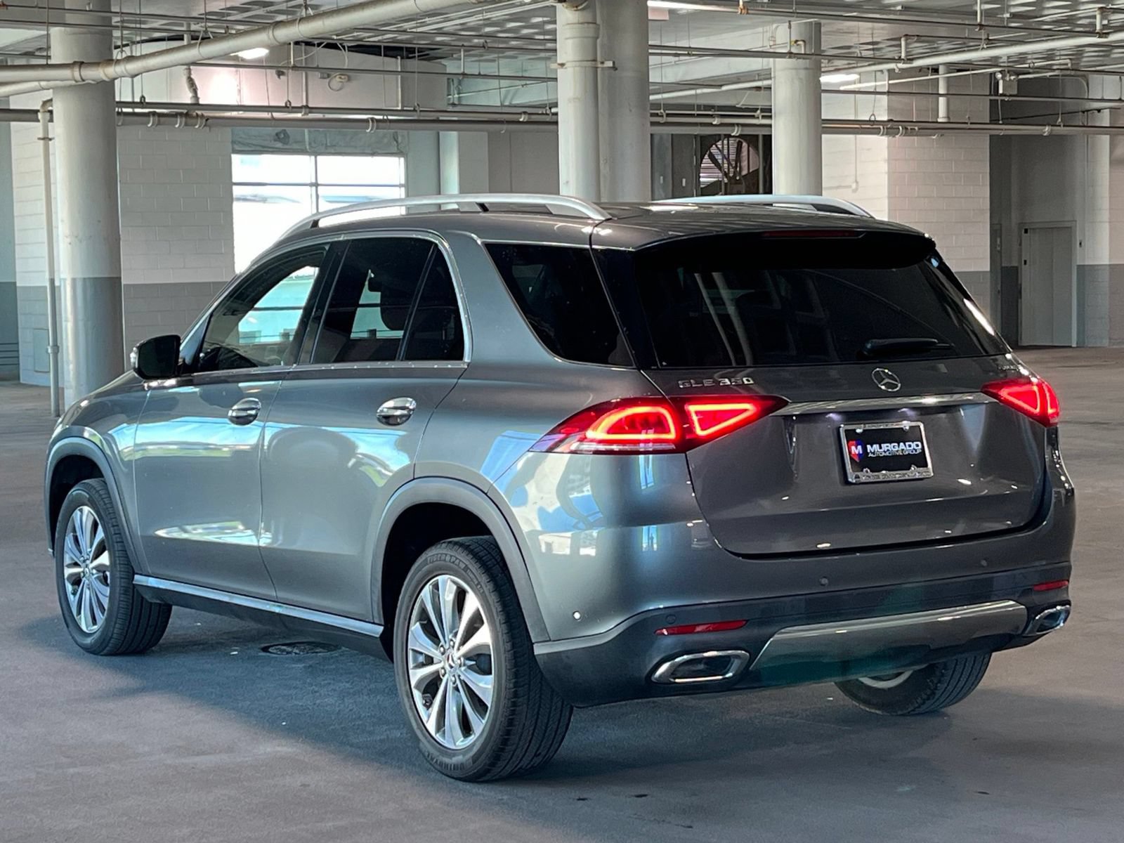 Used 2022 Mercedes-Benz GLE 350 4MATIC w/ Premium Package image 8