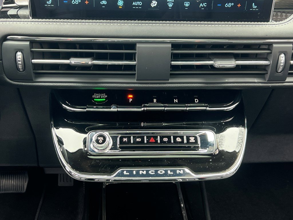 New 2026 Lincoln Corsair Grand Touring AWD/4WD image 17