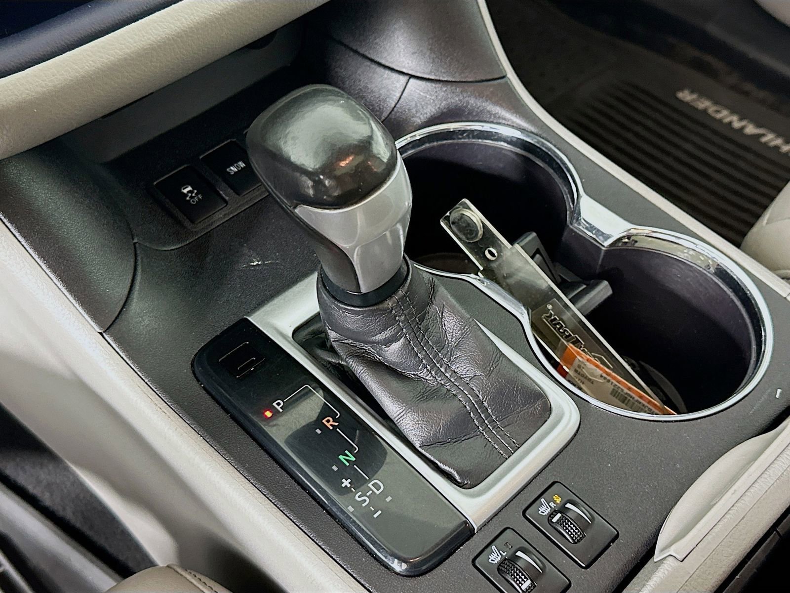 Used 2015 Toyota Highlander XLE image 18