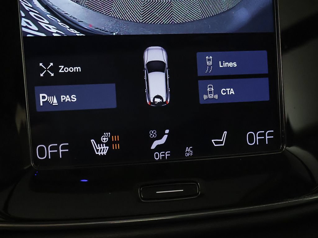 Used 2019 Volvo XC40 T5 Momentum AWD/4WD image 40