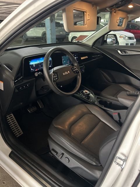 Certified 2023 Kia Niro Wave FWD image 9