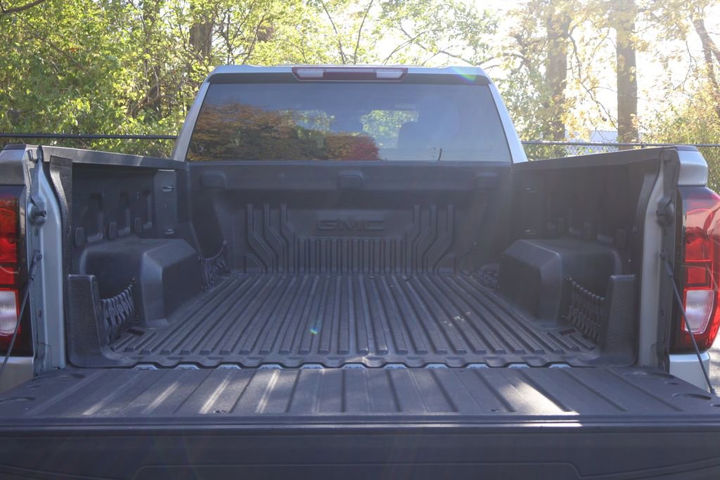 Used 2023 GMC Sierra 1500 Elevation image 46