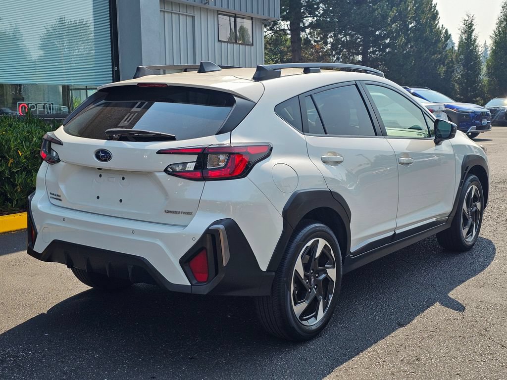 Used 2024 Subaru Crosstrek 2.5i Limited w/ Crosstrek Mirror Package AWD/4WD image 7
