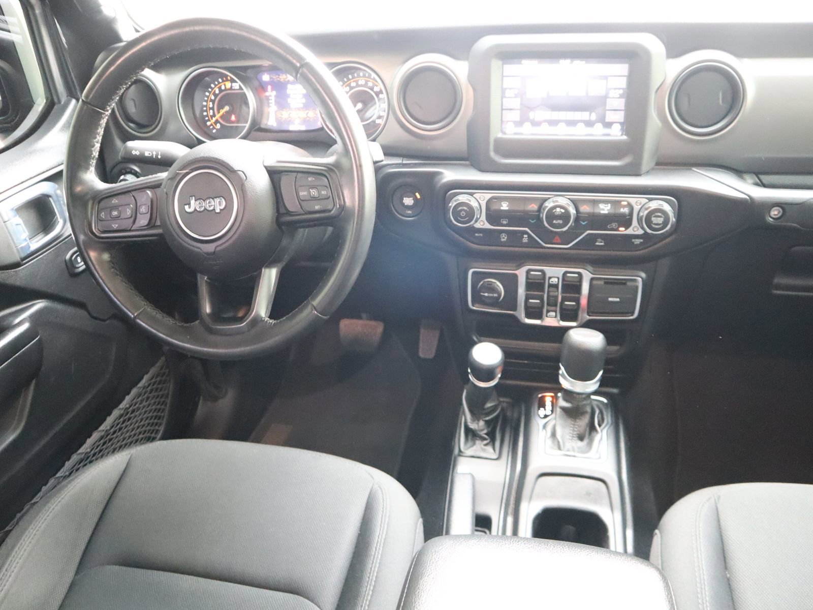 Used 2021 Jeep Gladiator Sport image 27