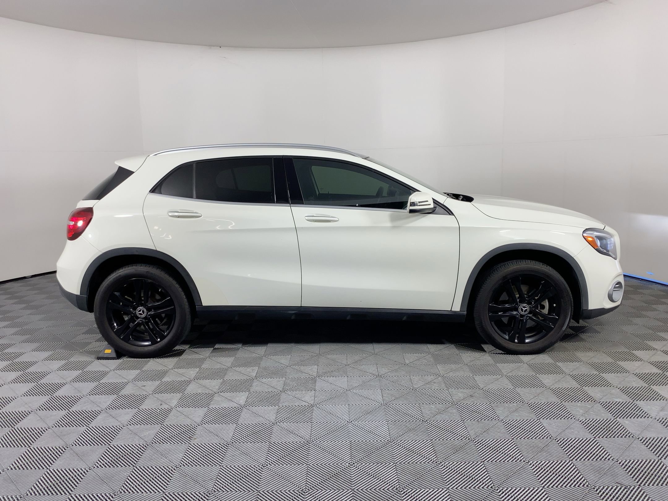 Used 2018 Mercedes-Benz GLA 250 image 6
