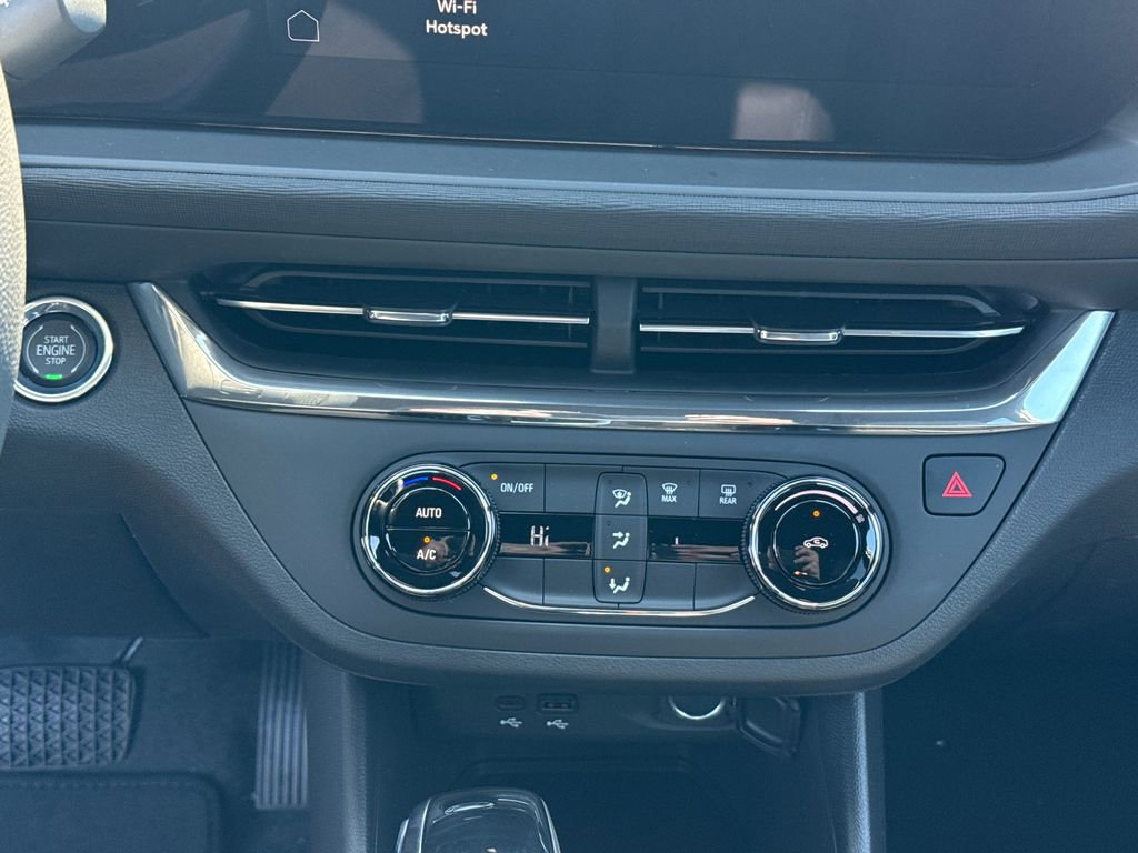 New 2026 Buick Envista Sport Touring FWD image 23