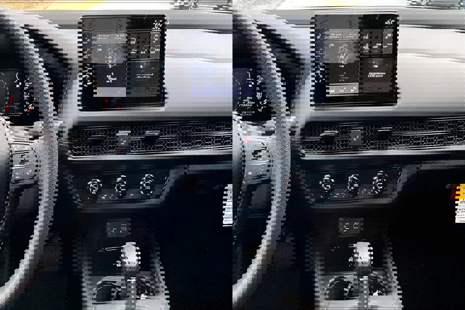 New 2026 Honda HR-V LX image 6