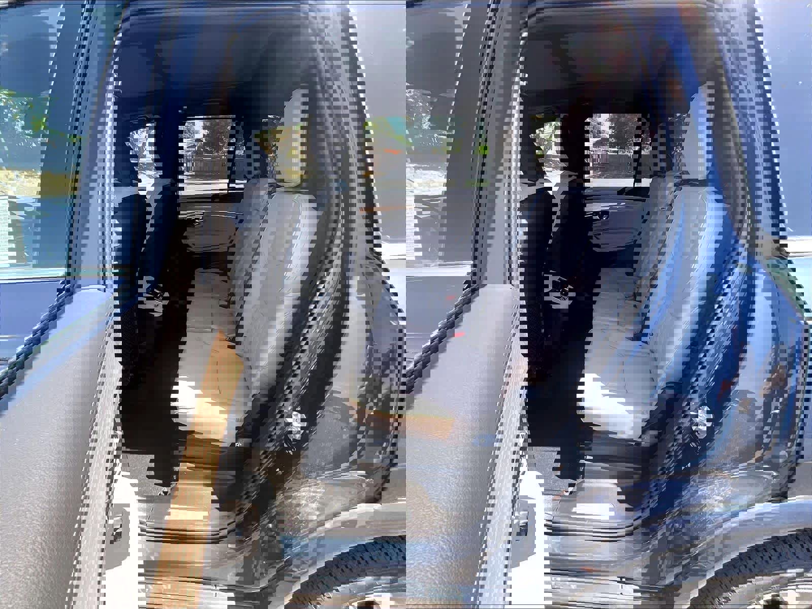 New 2026 Volvo XC90 B6 Plus w/ Protection Package Premier image 12