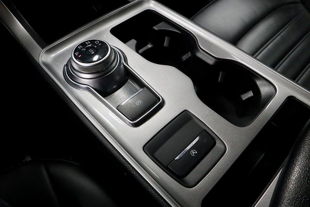 Used 2023 Ford Edge SEL image 32