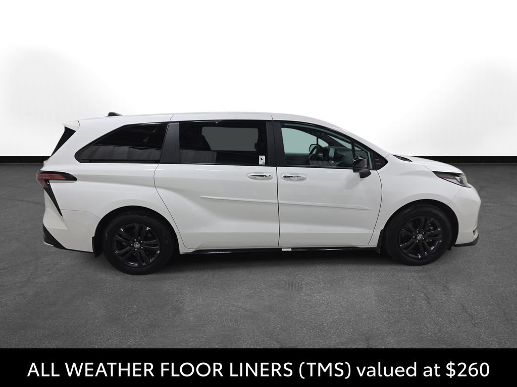 Certified 2025 Toyota Sienna XSE AWD/4WD image 5