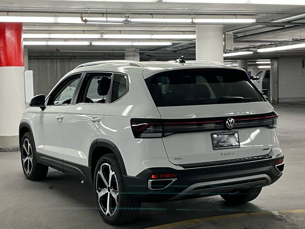 New 2026 Volkswagen Taos SEL image 5