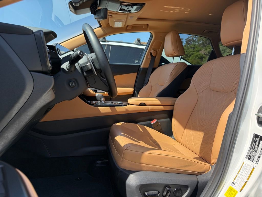 Certified 2025 Lexus NX 450h+ AWD w/ Towing Package (2000 Lbs) image 8