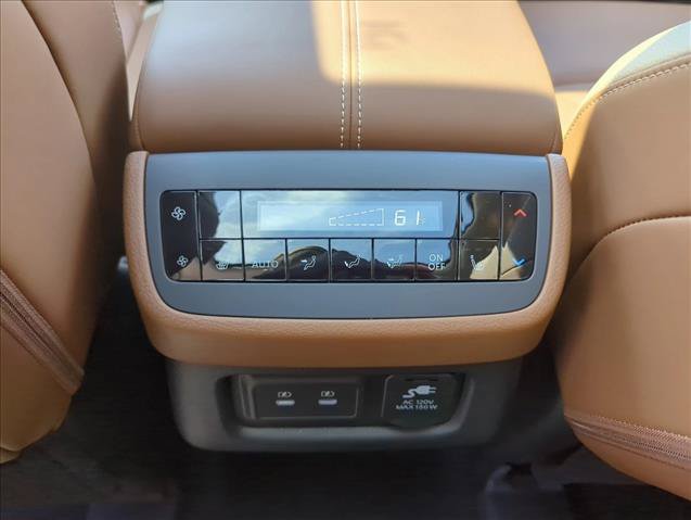 New 2026 Nissan Pathfinder Platinum w/ Cargo Package AWD/4WD image 21
