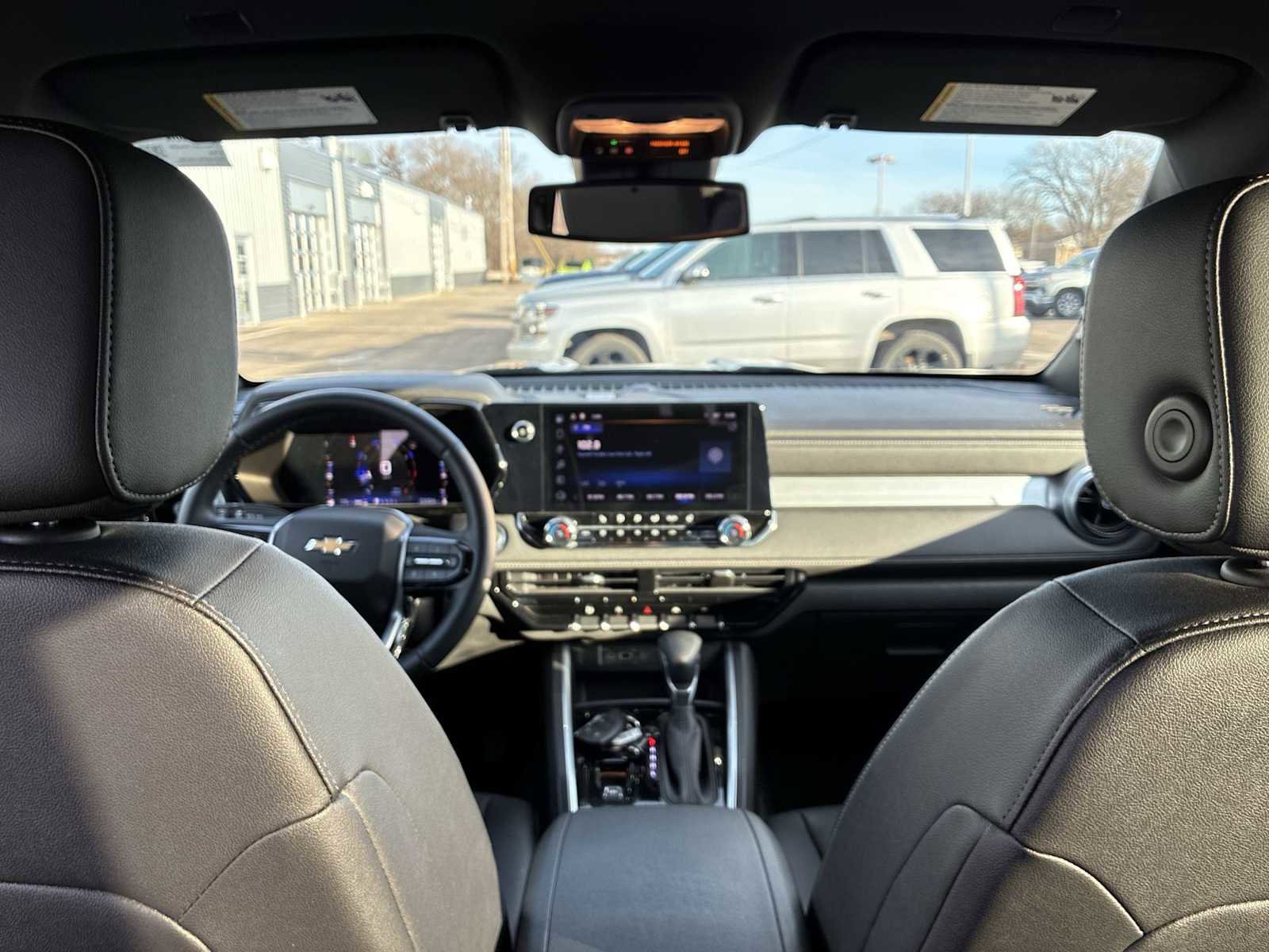 Used 2023 Chevrolet Colorado LT w/ LT Convenience Package III image 20