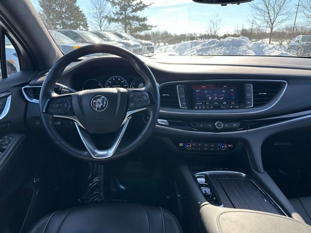 Used 2023 Buick Enclave Avenir w/ Avenir Technology Package image 15