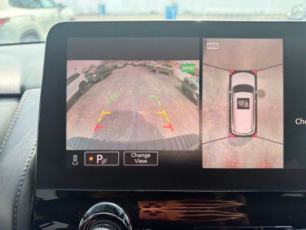 Used 2024 Nissan Armada SL AWD/4WD image 23