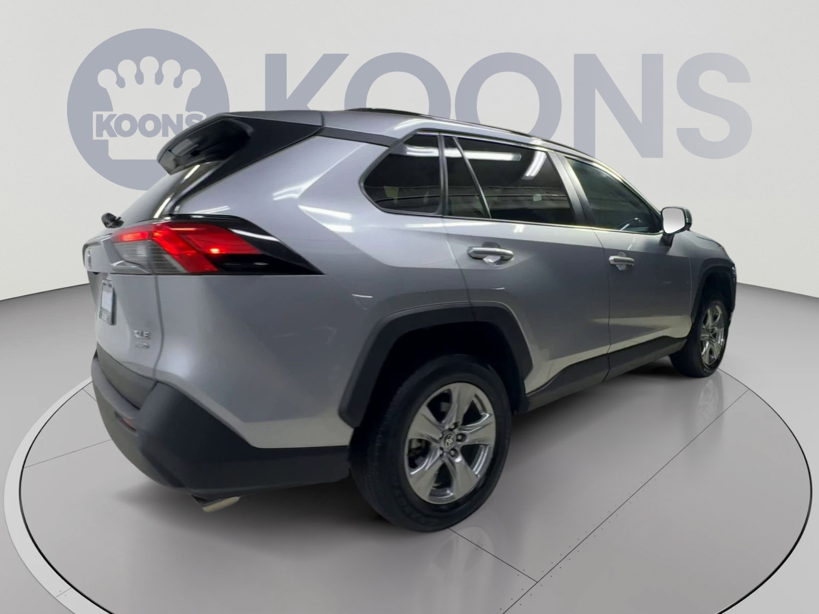 Used 2024 Toyota RAV4 XLE w/ Weather Package AWD/4WD image 11