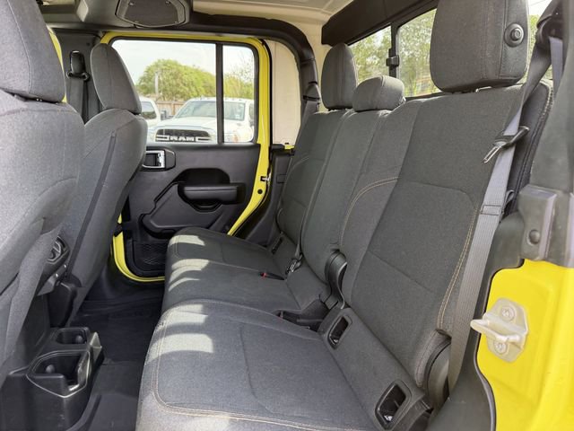 Used 2024 Jeep Gladiator Sport AWD/4WD image 15