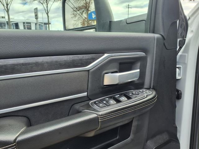 Used 2024 RAM 3500 Big Horn image 19