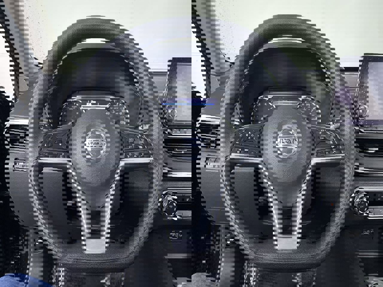 Used 2022 Nissan Altima 2.5 SV image 13