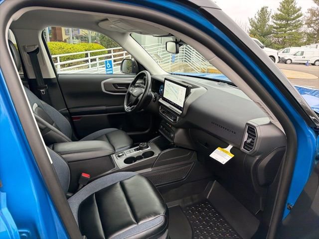 Used 2025 Ford Bronco Sport Outer Banks w/ Outer Banks Tech Package+ image 8