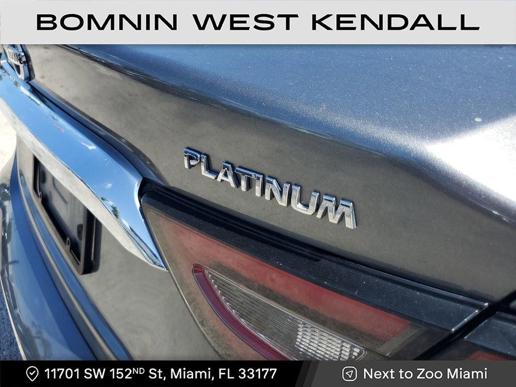 Used 2022 Nissan Maxima Platinum w/ Sport Mat Group image 10