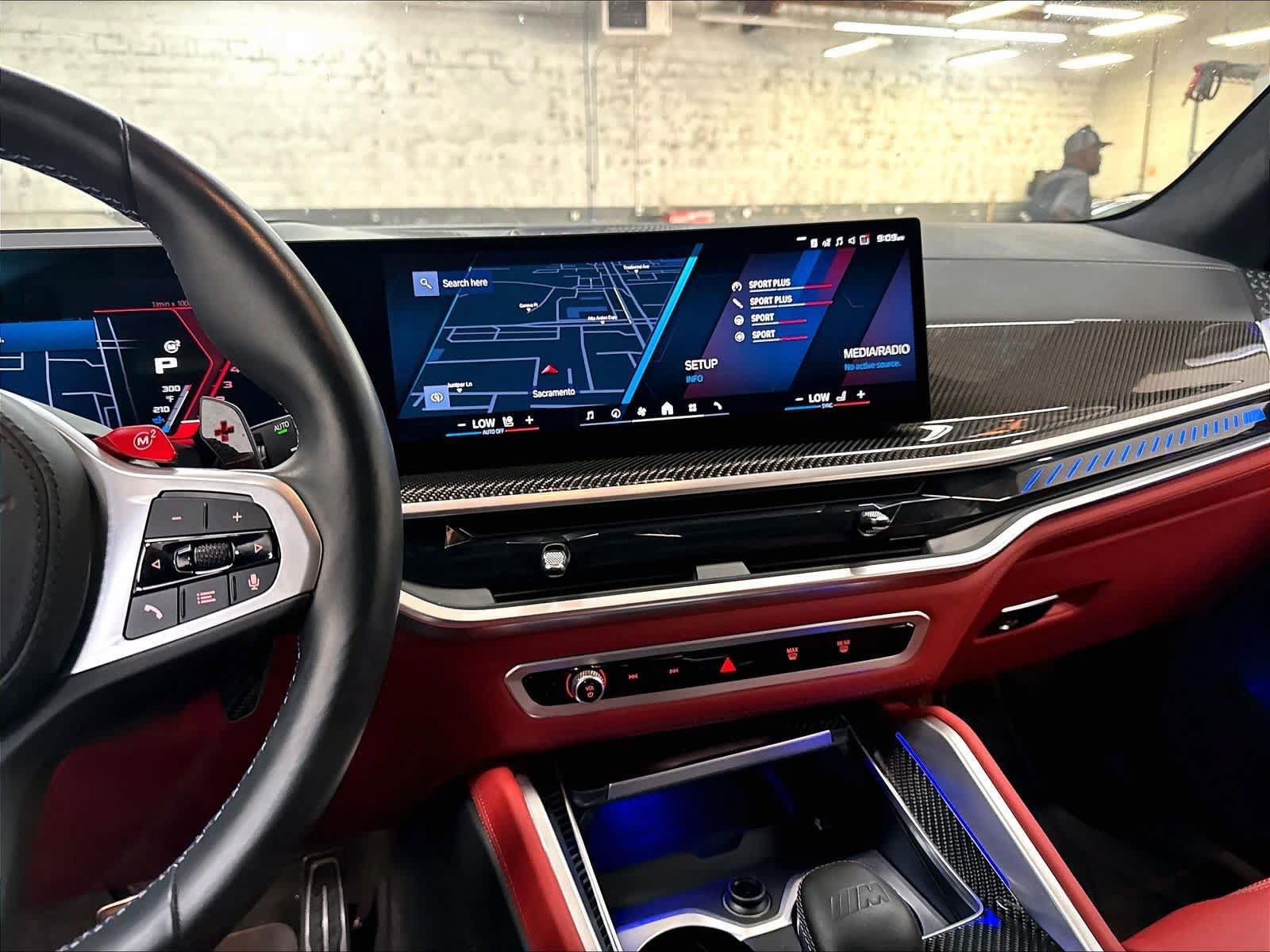 Used 2025 BMW X5 M Competition w/ Executive Package AWD/4WD image 9
